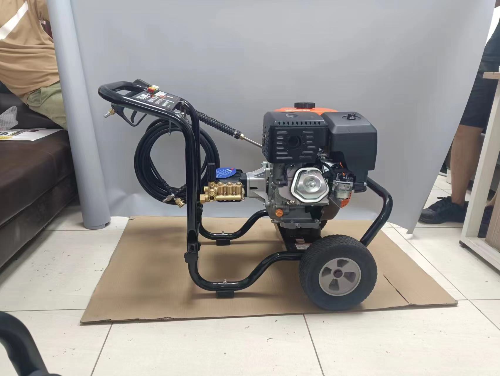 OEM Factory Italian AR pressure pump Portable Car Washing Machine Gasoline High Pressure Washer cheap price