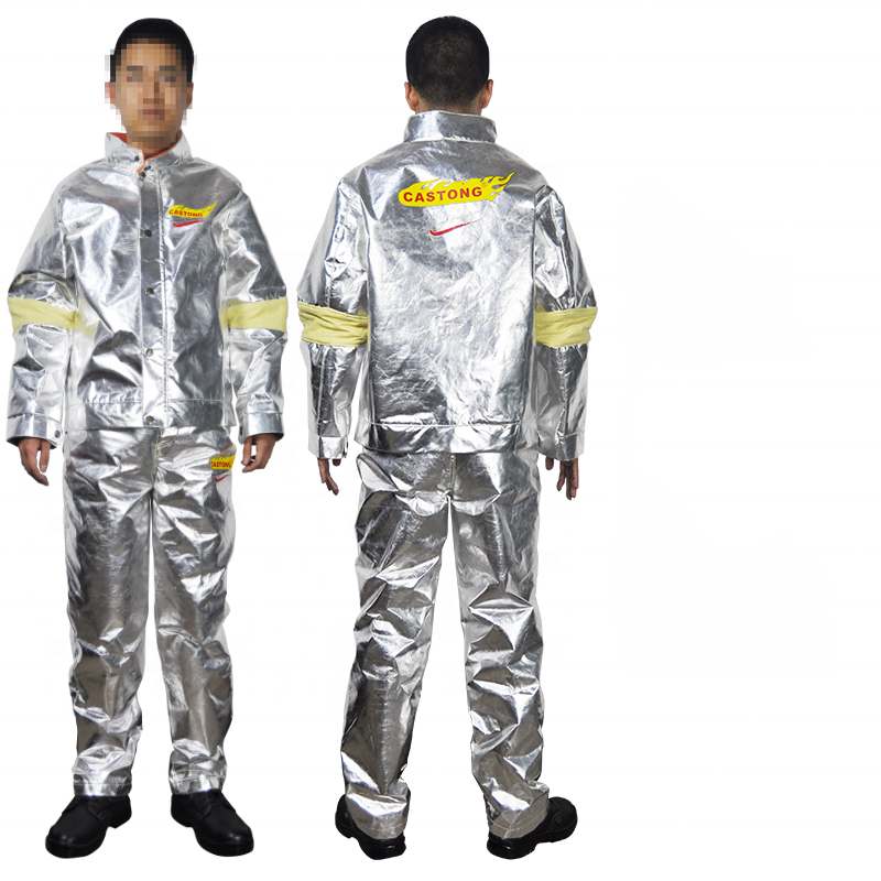 Aluminized Yellow Para-aramid Fine Twill Combined with Aluminum Foil Industrial Heat Resistant Suits for Metal Smelting