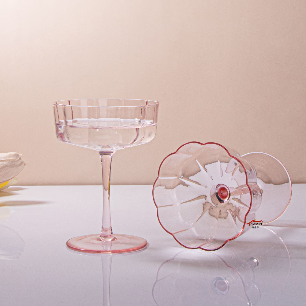 2024 Telsen Popular New Design Pink Flower Shaped Martini Glass