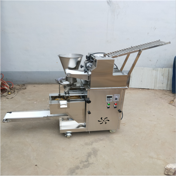 Automatic dumpling wrapper making machine / spring roll skin maker / crepe tortilla chapati roti machine