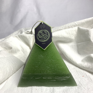 pyramid soy wax candle wholesale custom meditation pyramid shape candles