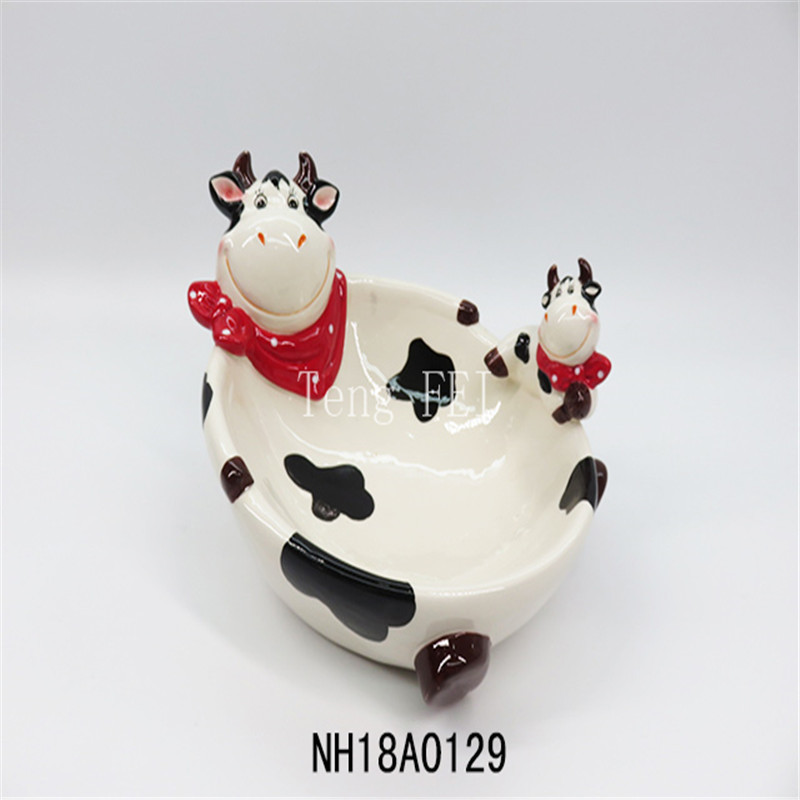 Kitchen Serving Plate Fruits cow animal  Shaped Bowls  porcelain ceramic  Decorative Snack Candy  Nut Dessert Bowl