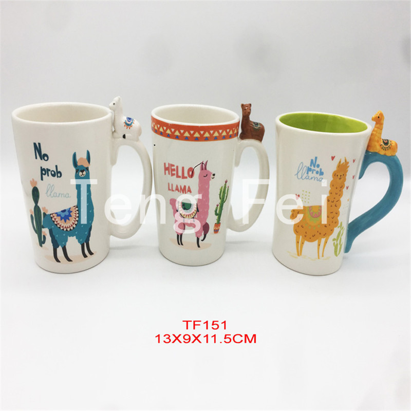 Lovely pink cat shaped ceramic coffee cup custom mug ceramic  drink water  milk holder mug for kid Christmas Coated Inner Color