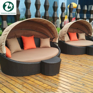 Eco-Friendly day bed rattan beach sun chaise lounge outdoor furniture wicker with canopy round lying tent daybed