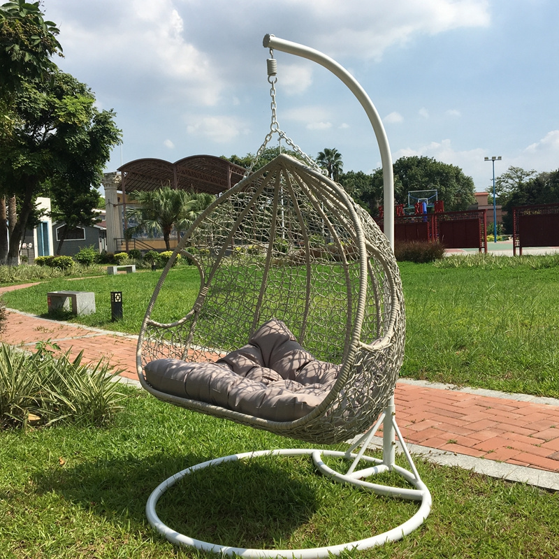 Outdoor garden furniture courtyard Weaving Rattan Patio chair Egg shaped swing chair