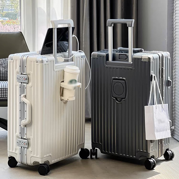 Luggage Manufacturer Luxury Aluminium Frame minion suitcase Business Airport Metal Trolley Luggage