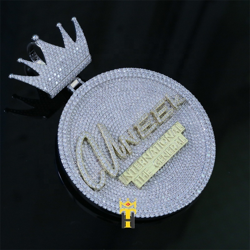 China jewelry wholesale mens diamond crown pendant custom letters big round disc pendant