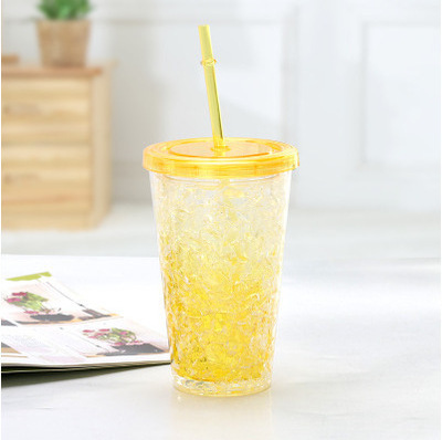 Wholesale Mug leak proof plastic straw reusable water bottle plastic glass ice cup with cover fashion