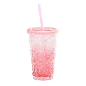 Wholesale Mug leak proof plastic straw reusable water bottle plastic glass ice cup with cover fashion