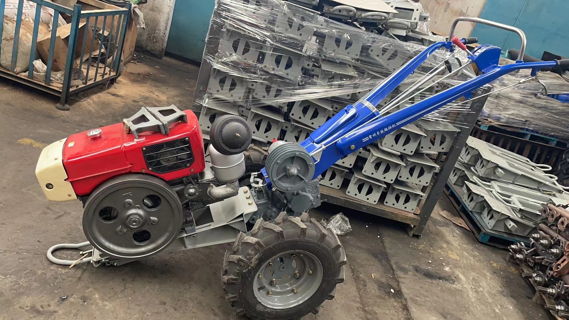 Two wheel diesel tractor 8hp 10hp 12hp 13hp 14hp 15hp 16hp 18hp 20hp 22hp mini tiller power tiller for sale