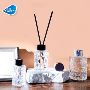 High-end 50ml 80ml 150ml 180ml perfume reed diffuser bottle air fresh glass bottle with various designs stopper