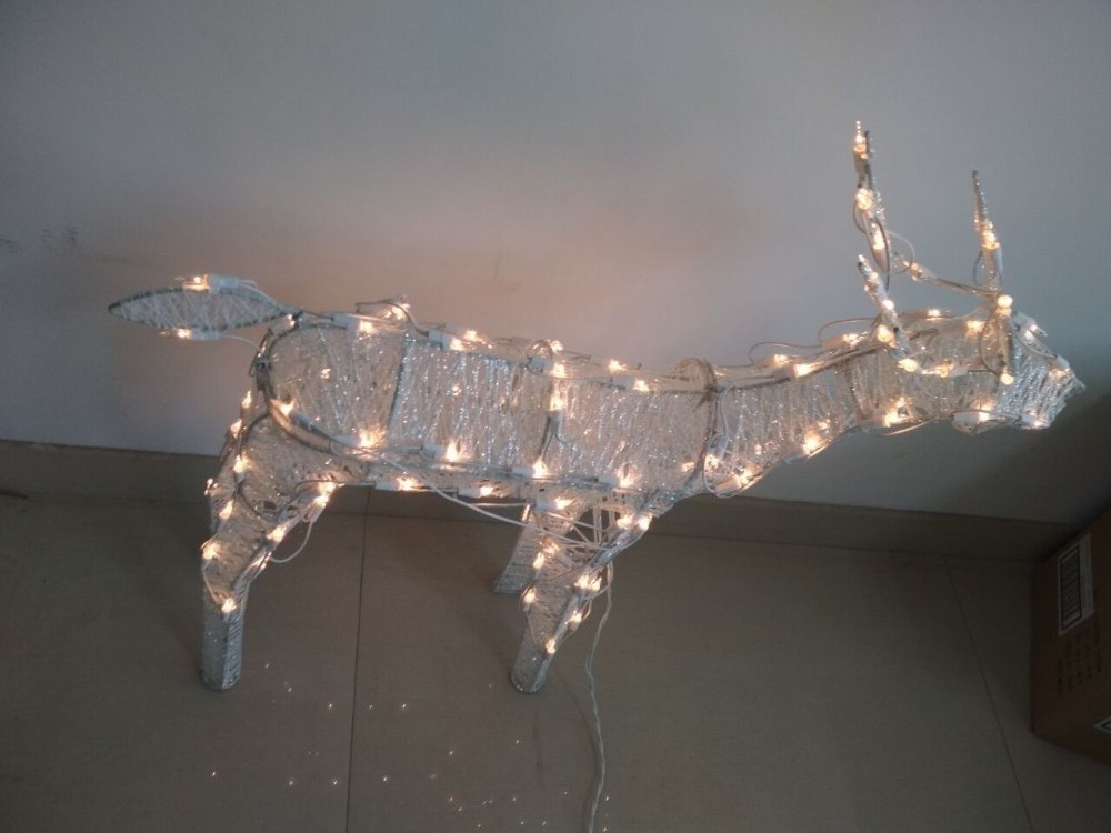 Large Outdoor Yard Garden Decorative Wire Frame Christmas Deer Light Motif 3D Standing Metal Reindeer Buck Doe Light Set