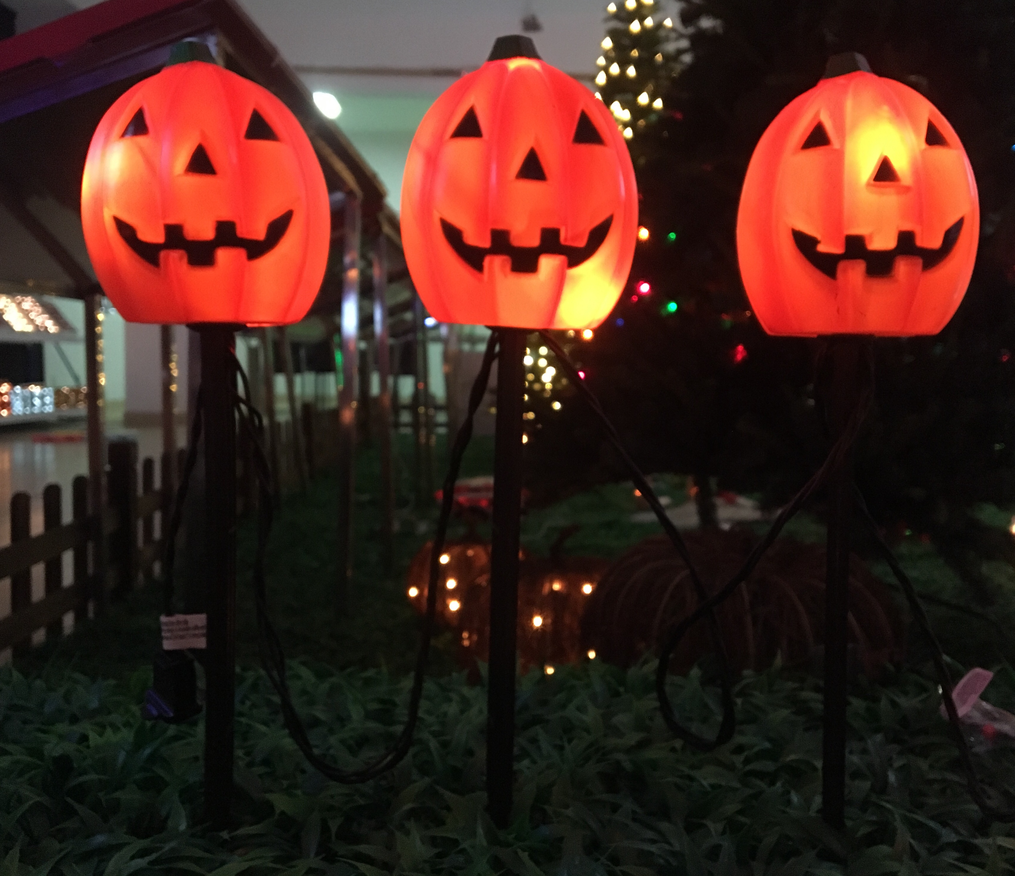 UL 4PK Outdoor Lights Halloween Pumpkin Pathway Lights For Garden Party Home Decoration