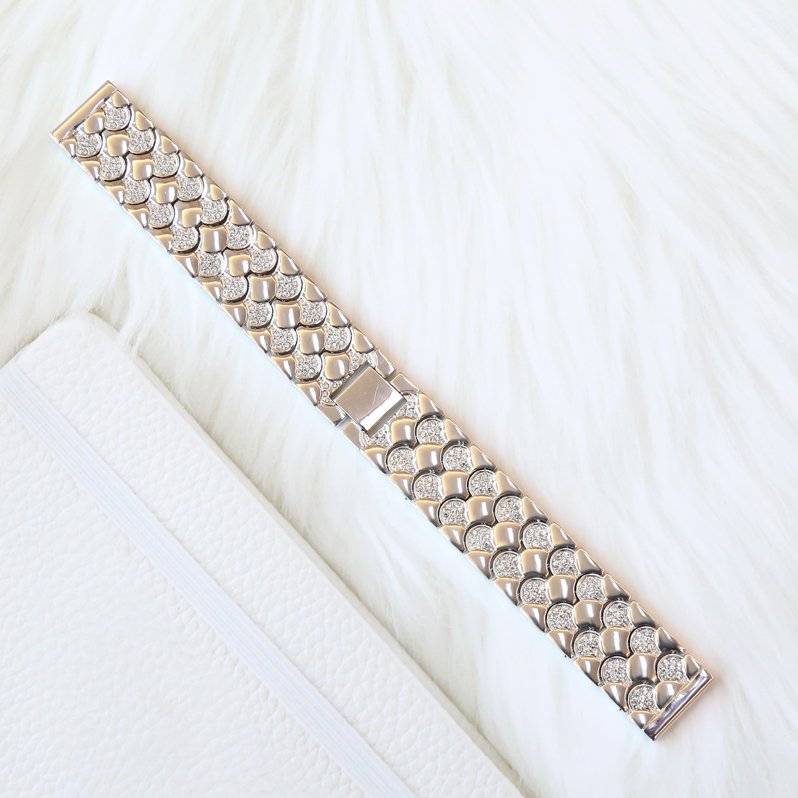 Fish Scale Pattern Double Diamond Metal Stainless Steel Watch Strap Band For Apple iWatch Series