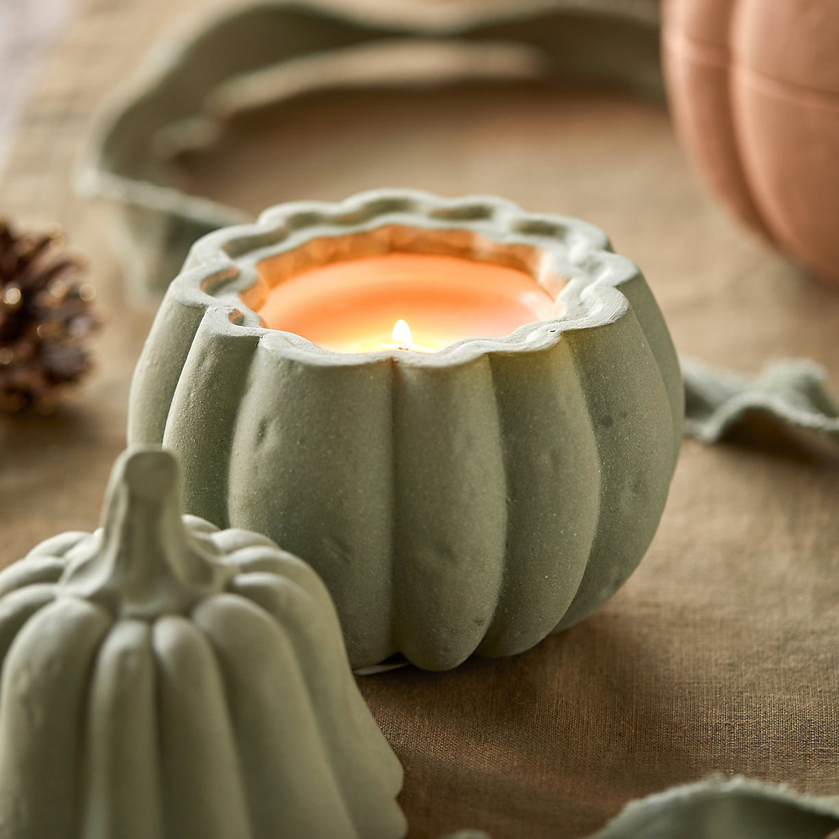 Halloween decorations pumpkin matte luxury empty concrete cement candle jar with lid for home decor