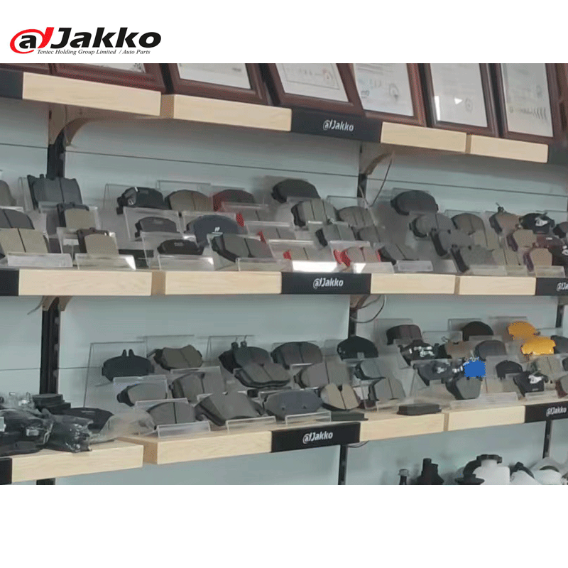 ALL Models Free Sample wholesale cars ceramic Brake Pad Manufacturer China Brake pads factory and bus truck brake pads supplier