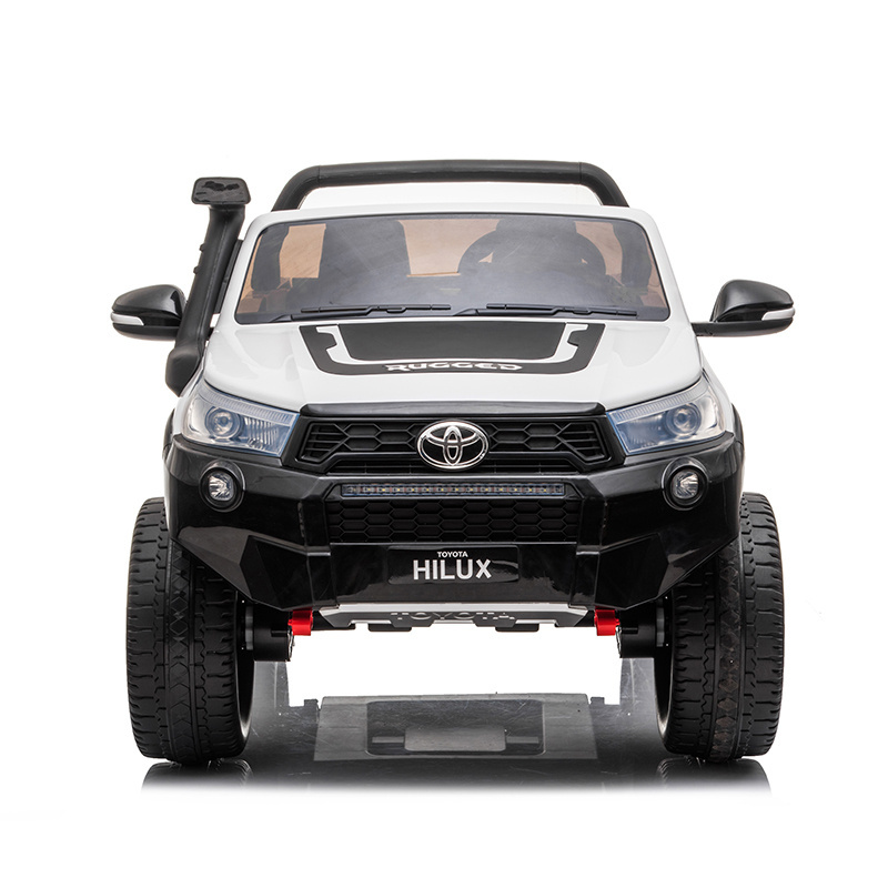 Ride-on Cars Oversized Licensed TOYOTA HILUX 24V Battery Operated Kids Iron Ride On Toy Electric Cars For Children To Drive