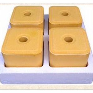 Animal Feed Sheep Cattle Cow Feed Breeding  Rich In Nutrition Lick Brick Holder