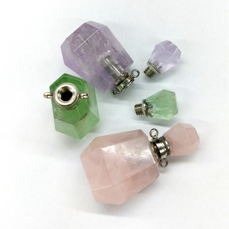 Natural Crystal Gemstone Essential Oil Diffuser Bottle Pendants Amethyst Fluorite Rose Quartz Perfume Bottle For Necklace Charms