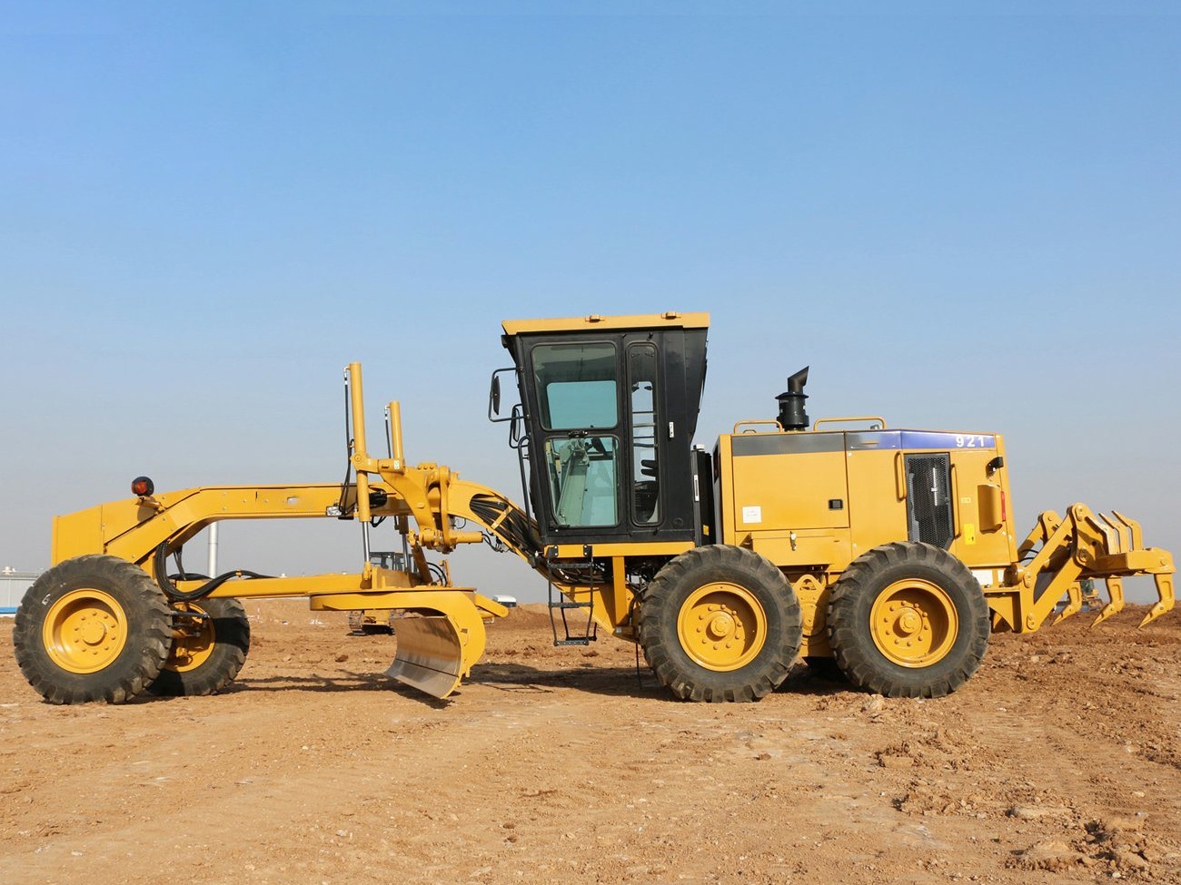 Motor Grader 210hp SEM921 Road Construction Equipment  with Front Bulldozer & Rear Ripper for Sale