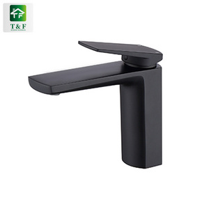 High Quality Single Hole Bathroom Toilet Faucet Tap Matte Black Health Faucet With Bathroom Faucet Accessories