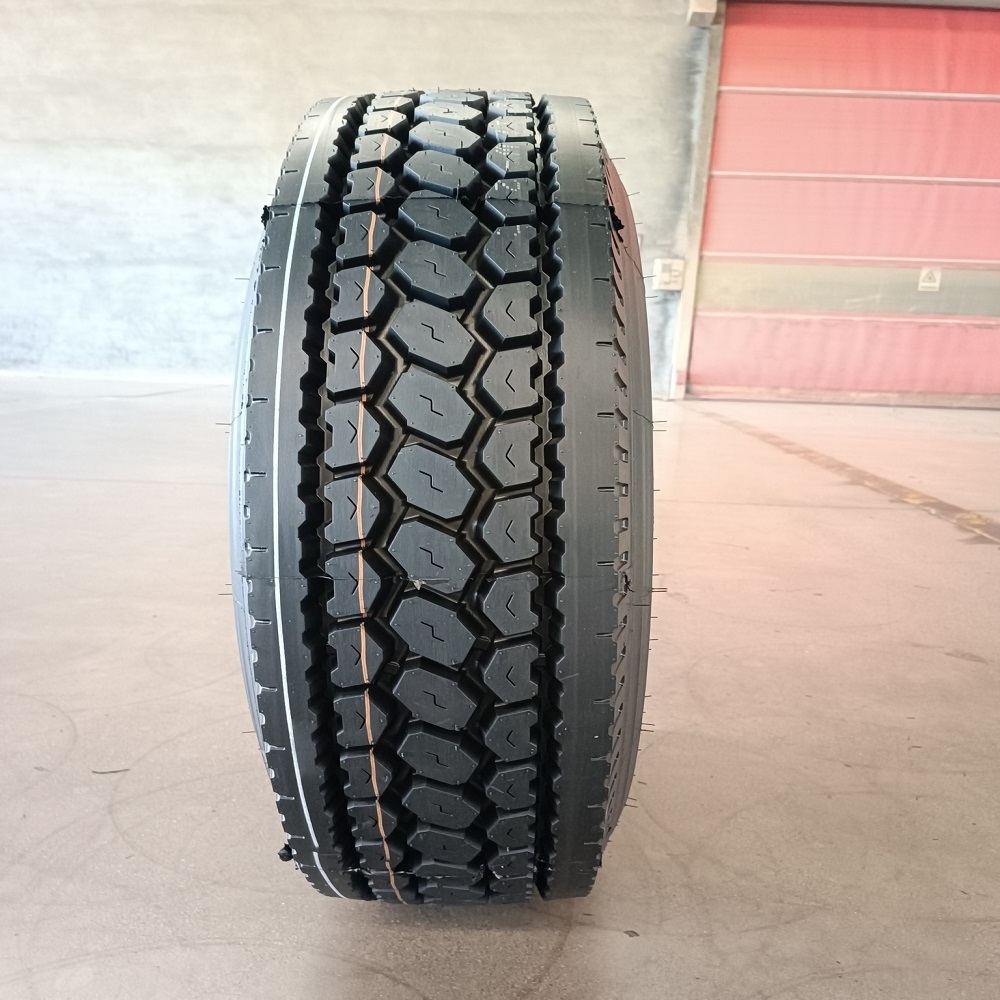 THAILAND MADE 11R22.5 TRAILER TIRE 295/75R22.5 SEMI TRUCK TYRE