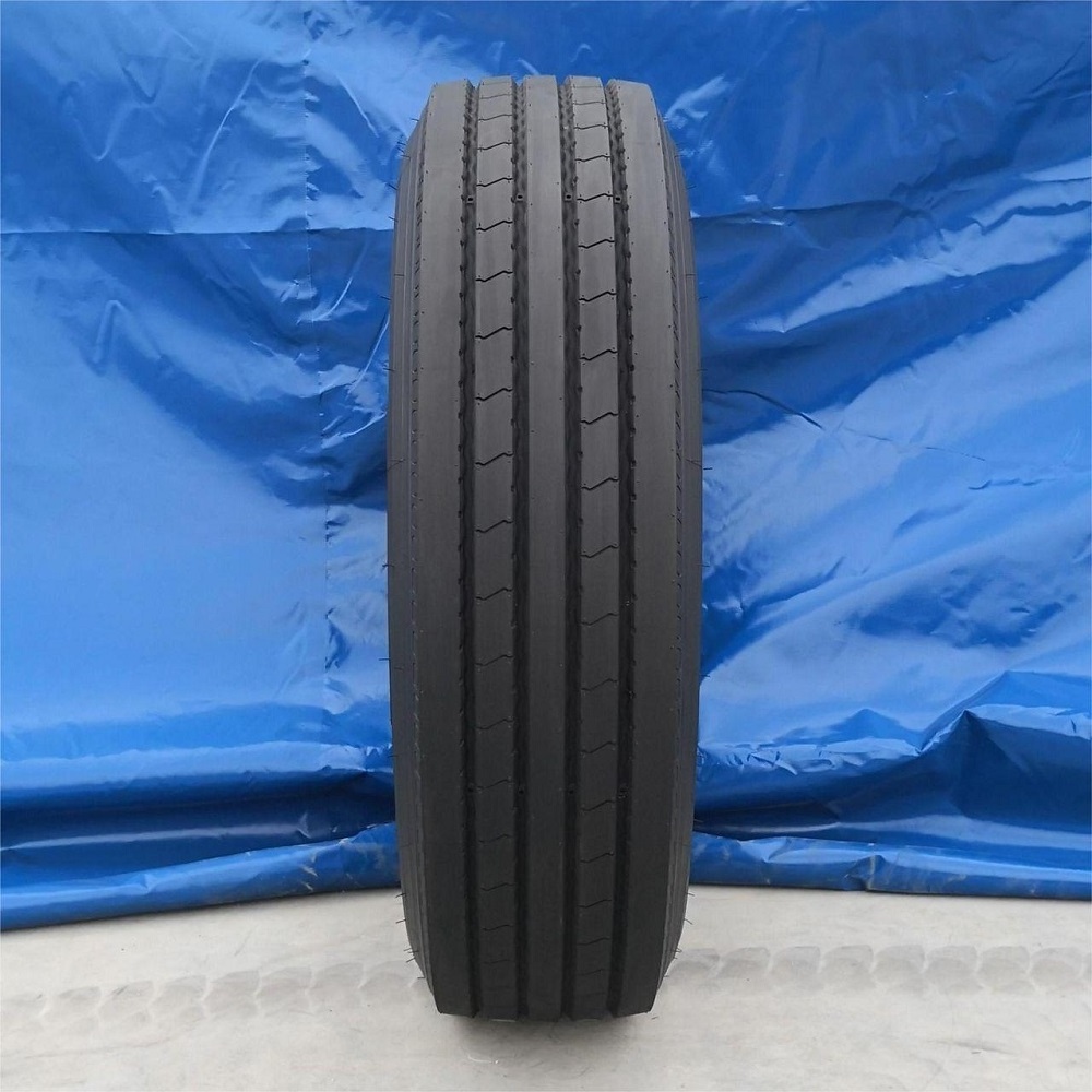 Private Label Low Price Cheap Cargo Truck Accessories 295/75r22.5 11r 22.5 16 Ply Truck Tires For Sale