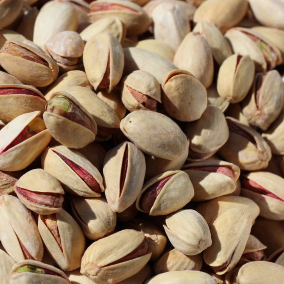 100% Top Grade Bulk Pistachio Nuts / Raw And Roasted Pistachio Nuts For Export