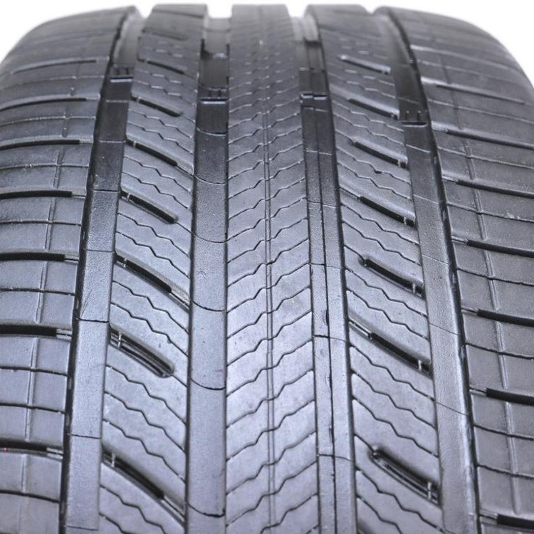 Used Truck Tires  Widely Used Superior Truck Tires HW100 Pattern Used and New Tires from Korea