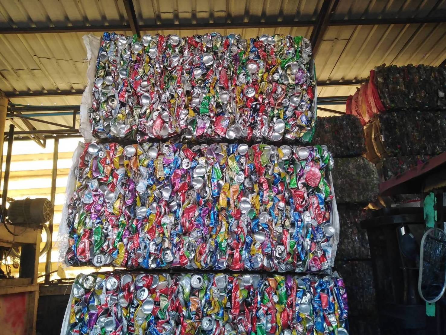 Small Aluminum Used Cans scrap for Beverage Beer in Bales