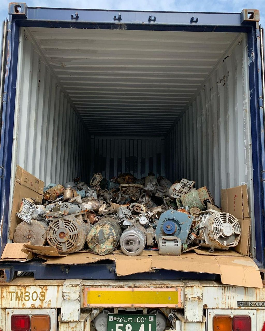 Excellent Quality Copper Transformer Scrap/Mixed Used Electric Motors scrap and transformers scrap ready for export