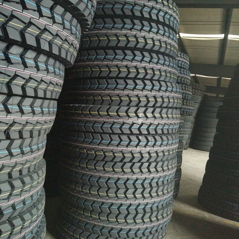 Hot Sale Semi truck tire Radial Tubeless Radial Truck 225/80R17.5 tyres Bus 225/80R17.5 Tire for export