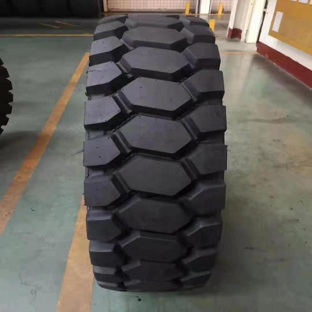 Hot Sale Semi truck tire Radial Tubeless Radial Truck 225/80R17.5 tyres Bus 225/80R17.5 Tire for export