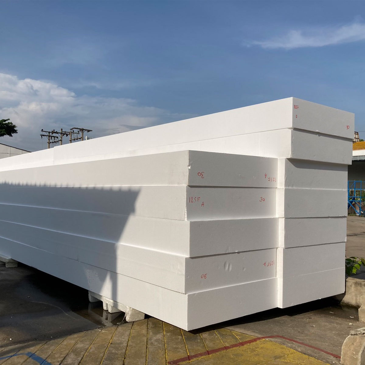 Manufacturing from Thailand EPS Foam Block Is Lightweight Compare With Cement EPS Construction Foam Block For Road Construction