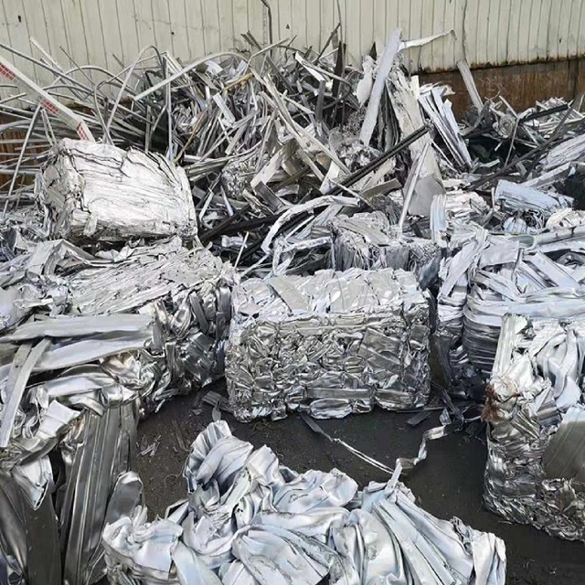 Compressed bale Aluminium 6063 Scrap