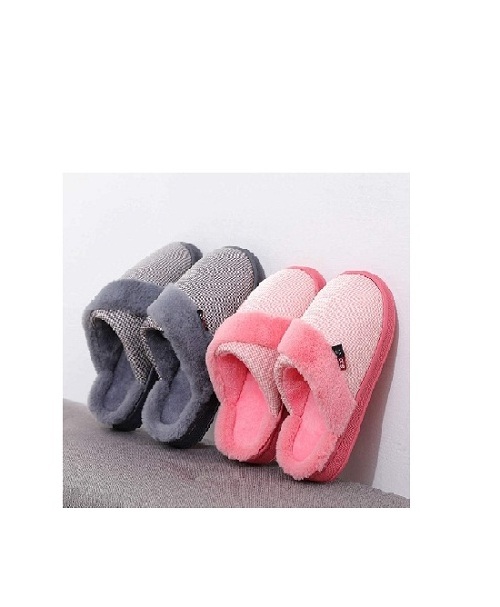 Pink home fashion wild hair slippers winter new bright diamond warm sandals female 2021 flip flop flat with interior slippers