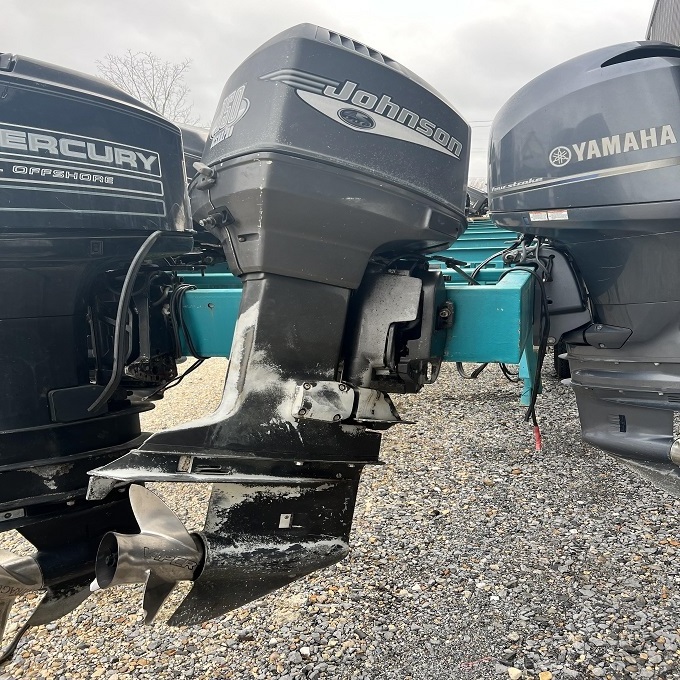 18hp 2 stroke diesel outboard motors + Outboard motor 4 stroke + Used Boat Engines for Sale