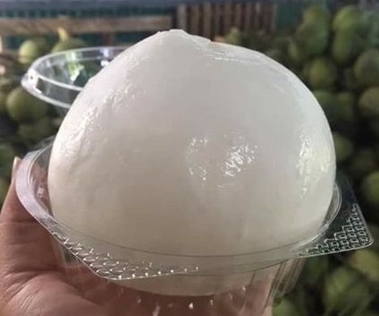 Thai Young Coconut Fresh  Frozen Meat Naked Coconut Snowball 100% Natural Sweet Taste Coconut Water