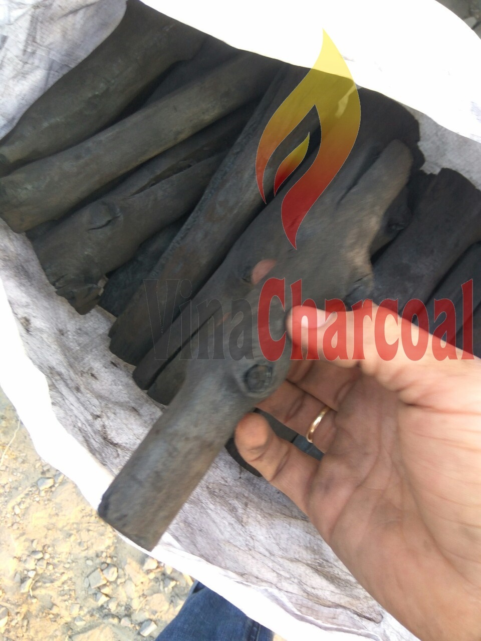 High quality stick mangrove hardwood charcoal for BBQ