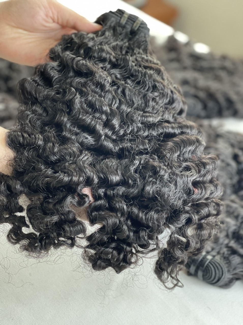 Burmese Curly Hair Bundle Natural Hair Weft Raw Unprocessed Human Hair suppliers from Vietnam