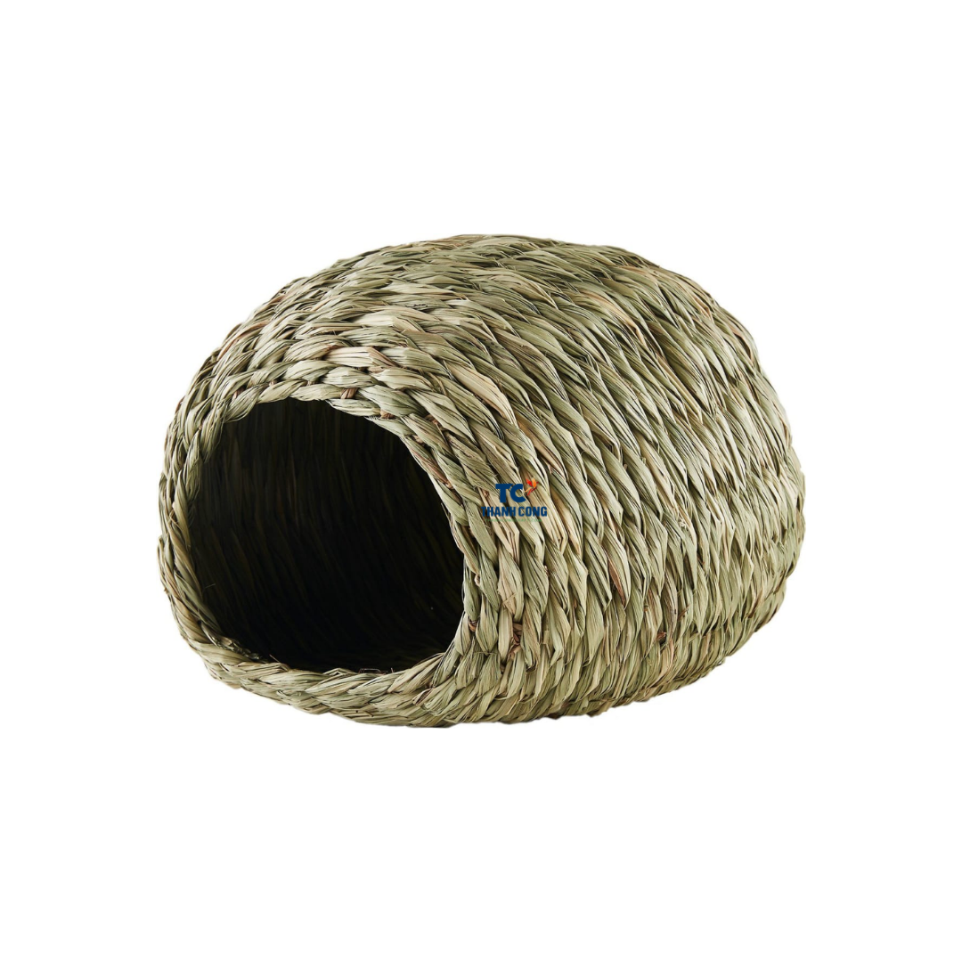 Pet Rabbit hutch woven grass nest Yurt Bunny house cage pet Rabbit  Seagrass nest bed rabbit chew toys from Thanh Cong