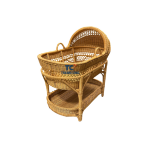 Hot Sale Hand-woven Healthy Eco-friendly Bassinet Crib Natural Rattan Wicker Newborn Baby Change Table