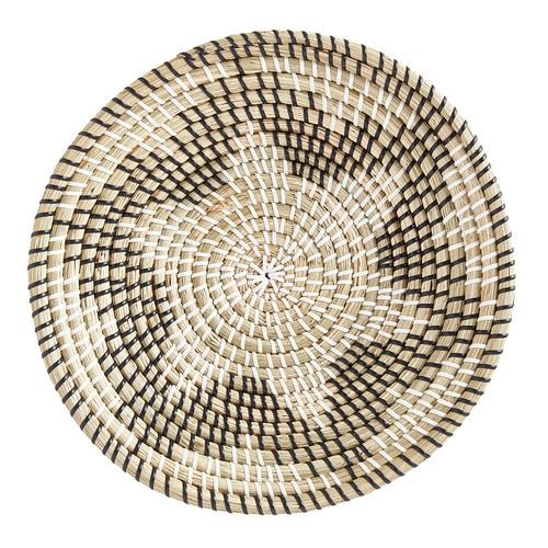 High quality best selling natural Seagrass wall hanging baskets decor from Vietnam