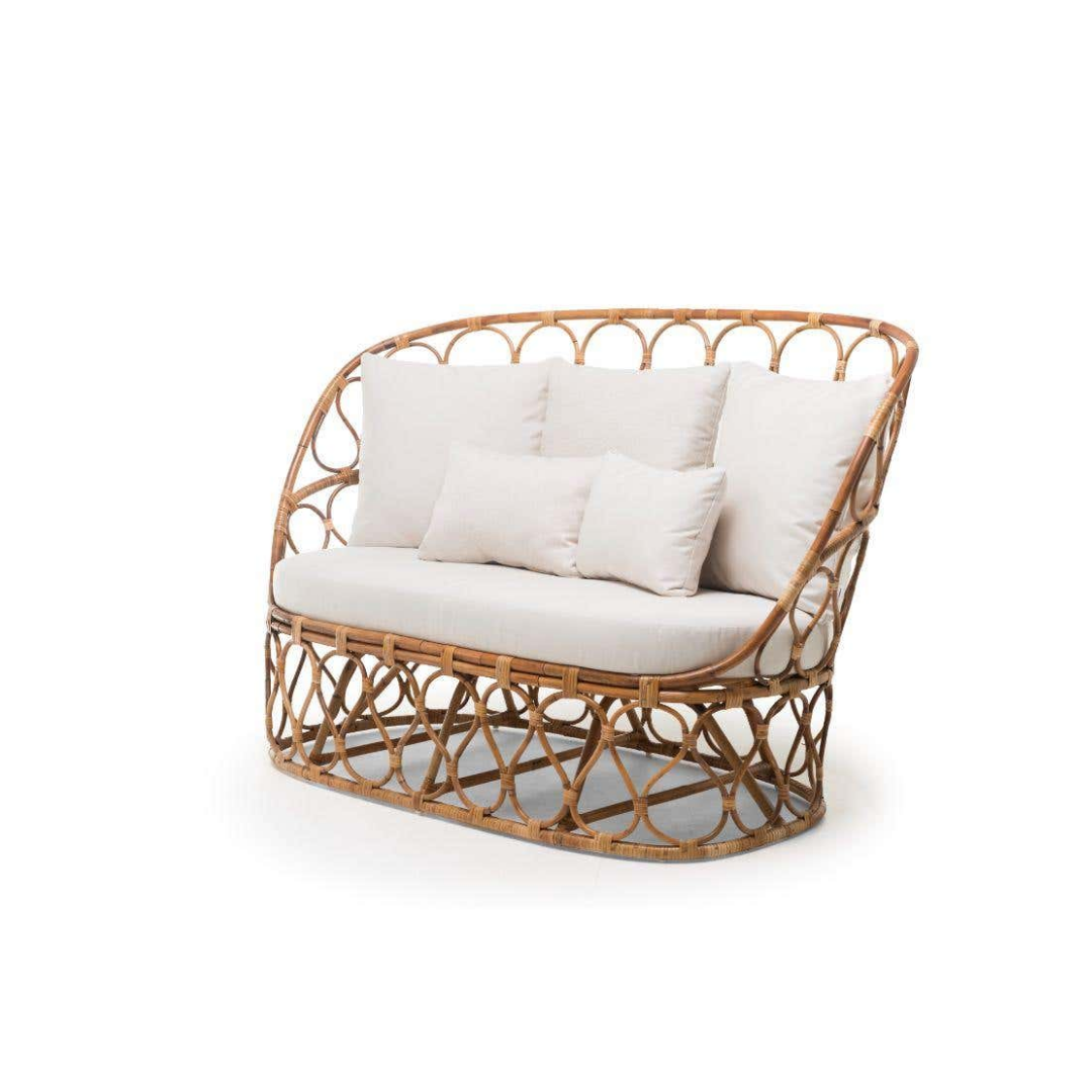 High Quality Boho Chair Modern Pe Ratan Outdoor Metal Stack Dining Chair Garden Peacock Rattan Chair