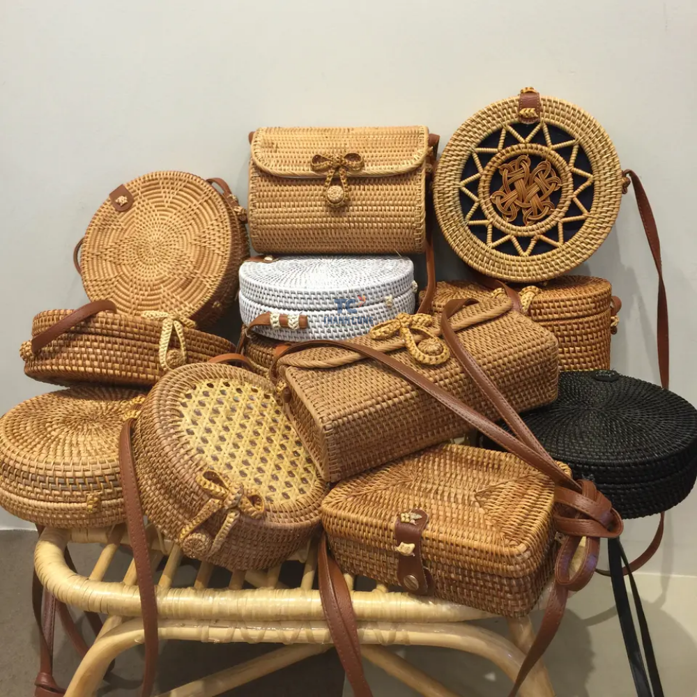 Unique Designs Round Wicker Rattan Straw Women Bags Crossbody Shoulder Leather Strap Bag For Wholesale