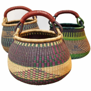 Wholesale Handmade bags African seagrass bolga baskets colorful Ghana woven baskets Africa carry bags