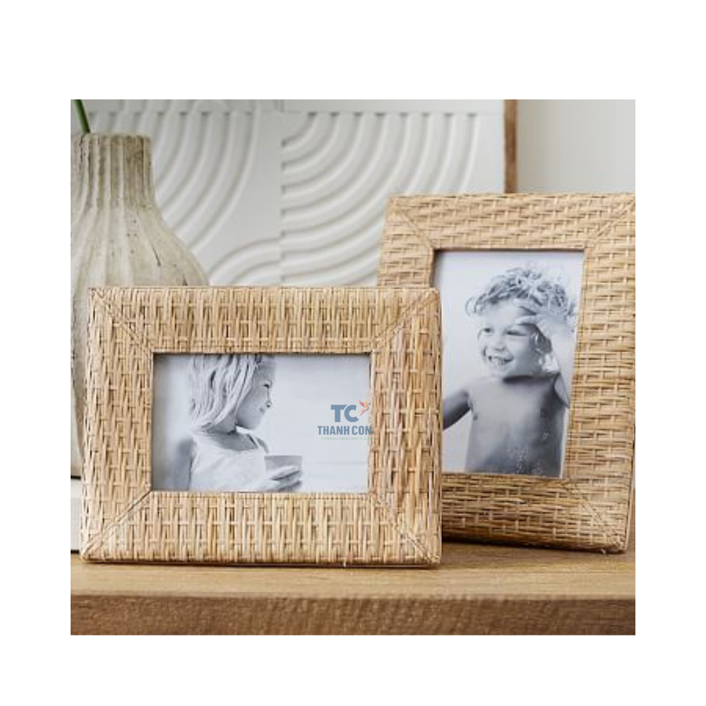 Vietnam Manufacturer Picture Frames/Rattan photo frame Photo Frame Handwoven Decoration For Home For Table/Shelf