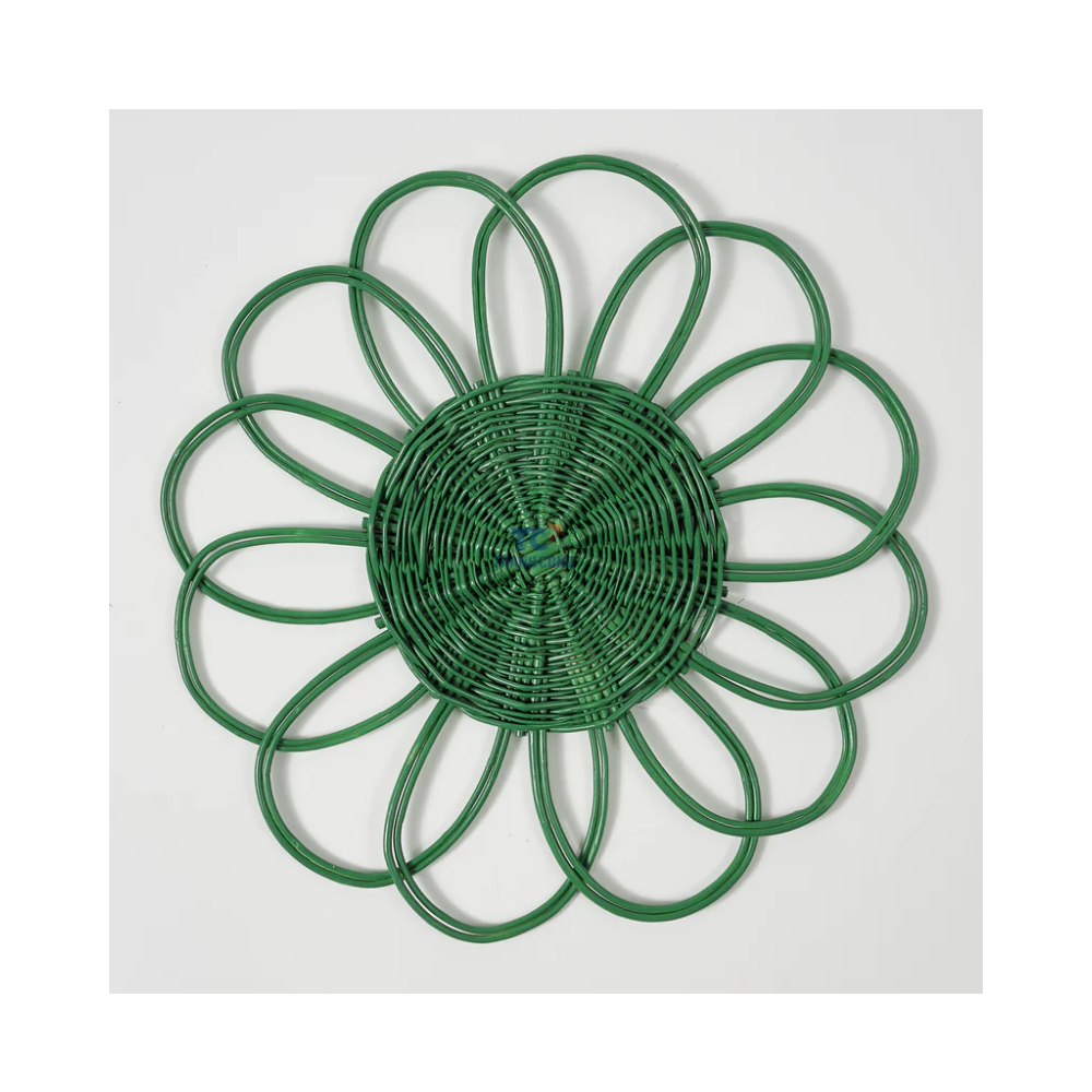 Cheap New Arrival Made in Vietnam Wicker Handicraft Round Rattan Plate Charger For Dinning Table food settings table decoration