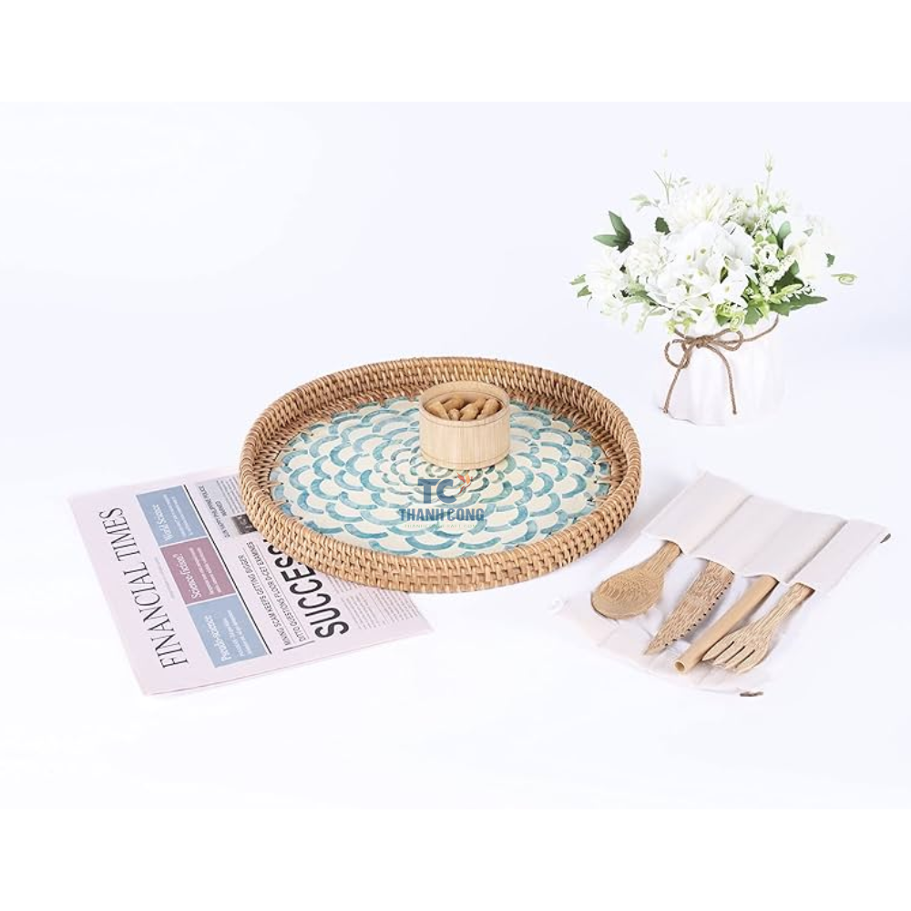 New Arrival Mother Of Pearl Rattan Platter High Quality Handmade Serving Tray Classic Serving Dish Placemat