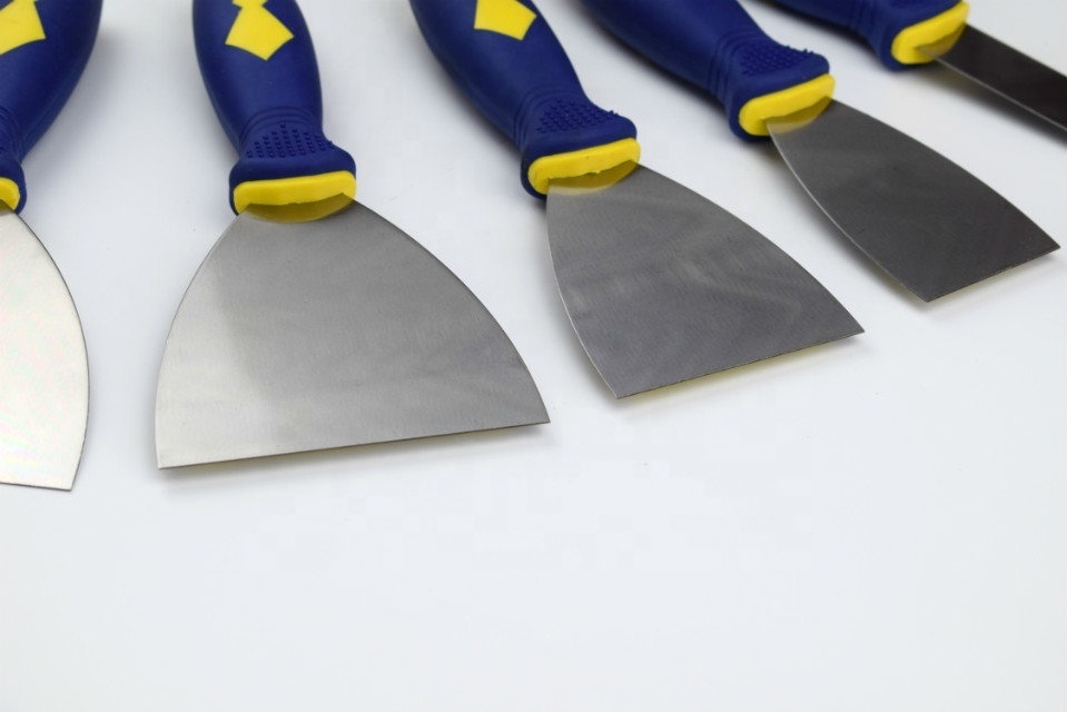 2024 Good Quality Carbon Steel Blue And Yellow Handle Putty Scraper  small plastic putty knife